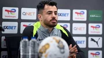 الونش لجماهير الزمالك: لا أستطيع أن أوفيكم حقكم.. الجميع يرحل وأنتم الباقون الونش لجماهير الزمالك: لا أستطيع أن أوفيكم حقكم.. الجميع يرحل وأنتم الباقون
