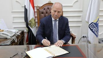 بنسبة نجاح 71 .. محافظ القاهرة يعتمد نتيجة الفصل الدراسى الأول للشهادة الاعدادية بنسبة نجاح 71 .. محافظ القاهرة يعتمد نتيجة الفصل الدراسى الأول للشهادة الاعدادية