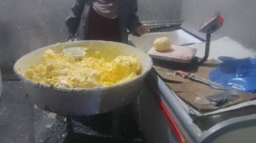 ضبط 2 طن زبدة بدون بيانات داخل مصنع مخالف بالجيزة ضبط 2 طن زبدة بدون بيانات داخل مصنع مخالف بالجيزة