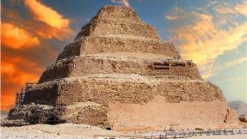 الأعلى للآثار: إدراج هرم زوسر المدرج بـ تذكرة منطقة سقارة الأعلى للآثار: إدراج هرم زوسر المدرج بـ تذكرة منطقة سقارة