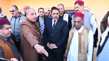 تمهيدا لافتتاحها.. محافظ مطروح يتفقد الوحدة المحلية لقرية المثاني