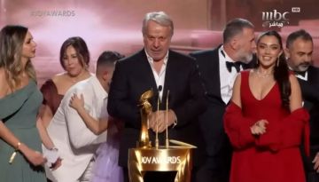 سلمى يتوج بجائزة مسلسل بلاد الشام المفضل في Joy Awards 2026 سلمى يتوج بجائزة مسلسل بلاد الشام المفضل في Joy Awards 2026