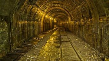 شركة بريطانية تضخ 132 مليون دولار لتطوير أكبر منجم ذهب مرتقب في زيمبابوي