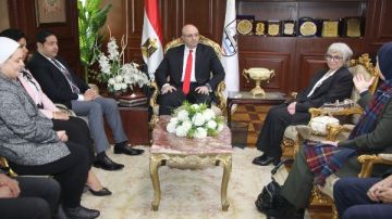 محافظ بني سويف يستقبل وفد وزارة التخطيط والأمم المتحدة لبحث توطين رؤية مصر 2030 محافظ بني سويف يستقبل وفد وزارة التخطيط والأمم المتحدة لبحث توطين رؤية مصر 2030