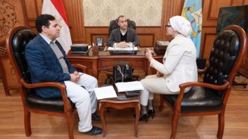 نائب محافظ كفر الشيخ يبحث شكاوى المواطنين صور