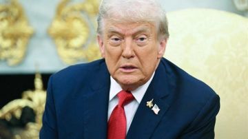 بين الحقيقة والخداع الاستراتيجي.. أسباب إرجاء ترامب الضربة العسكرية لإيران بين الحقيقة والخداع الاستراتيجي.. أسباب إرجاء ترامب الضربة العسكرية لإيران