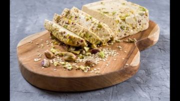 ماذا يفعل تناول الحلاوة الطحينية بسكر الدم والكوليسترول؟ .. نتائج مفاجئة ماذا يفعل تناول الحلاوة الطحينية بسكر الدم والكوليسترول؟ .. نتائج مفاجئة