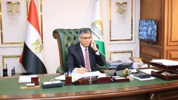 محافظ الجيزة يطمئن هاتفيا مع طلاب الشهادة الإعدادية بمستشفى 57357 محافظ الجيزة يطمئن هاتفيا مع طلاب الشهادة الإعدادية بمستشفى 57357