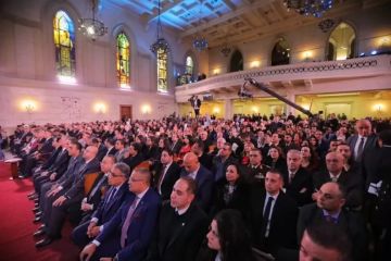 محافظ جنوب سيناء يشارك في احتفالية الطائفة الإنجيلية بعيد الميلاد المجيد بكنيسة قصر الدوبارة