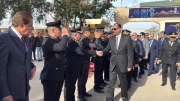 محافظ سوهاج يضع إكليلا من الزهور على النصب التذكاري لشهداء الشرطة محافظ سوهاج يضع إكليلا من الزهور على النصب التذكاري لشهداء الشرطة