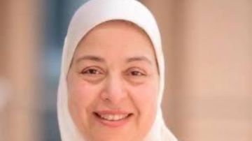 مفتي الجمهورية يهنئ الدكتورة هناء عبد الحميد العبيسي بتعيينها عضوا بمجلس النواب مفتي الجمهورية يهنئ الدكتورة هناء عبد الحميد العبيسي بتعيينها عضوا بمجلس النواب