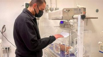 نائب وزير الصحة يزور المرضى بمنشآت الغردقة الصحية ويطمئن على جودة الرعاية الطبية