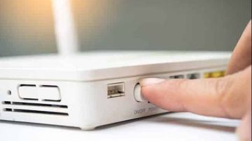 نفاد باقة الإنترنت قبل موعدها .. استهلاك خفي أم اختراق للراوتر؟ نفاد باقة الإنترنت قبل موعدها .. استهلاك خفي أم اختراق للراوتر؟