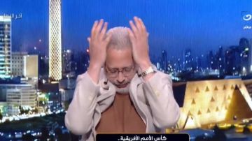 بعد هدف تقدم منتخب مصر على بنين.. رد فعل غير متوقع من تامر أمين على الهواء بعد هدف تقدم منتخب مصر على بنين.. رد فعل غير متوقع من تامر أمين على الهواء