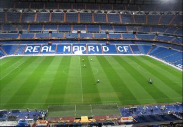 ريال مدريد يخوض مرانه الأخير قبل مباراة موناكو في دوري أبطال أوروبا ريال مدريد يخوض مرانه الأخير قبل مباراة موناكو في دوري أبطال أوروبا