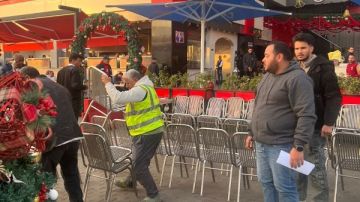 ضمن حملة مكثفة .. رفع إشغالات مطعم كبدة شهير بالشيخ زايد.. صور ضمن حملة مكثفة .. رفع إشغالات مطعم كبدة شهير بالشيخ زايد.. صور