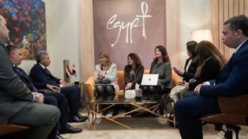 وزير السياحة يبحث مع رئيس المجلس العالمي للسفر والسياحة سبل التعاون المشترك