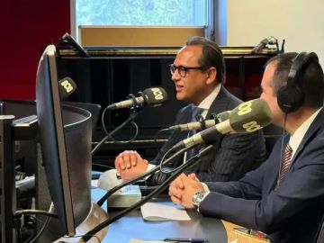 إذاعة ABC الأسترالية تستضيف السفير المصرى لدى أستراليا صور