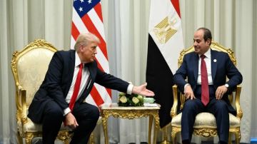 البيت الأبيض: ترامب يلتقي الرئيس السيسي في دافوس الأسبوع المقبل البيت الأبيض: ترامب يلتقي الرئيس السيسي في دافوس الأسبوع المقبل