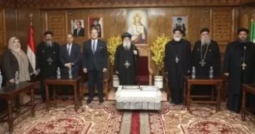 نائب محافظ الجيزة يزور مطرانية الأقباط الأرثوذكس للتهنئه بعيد الميلاد