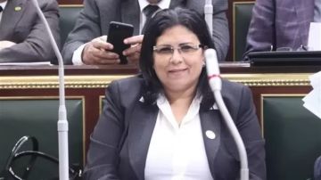 الحبس سنة غيابيا وكفالة ألف جنيه للنائبة السابقة منى جاب الله في قضية دهس شاب الحبس سنة غيابيا وكفالة ألف جنيه للنائبة السابقة منى جاب الله في قضية دهس شاب