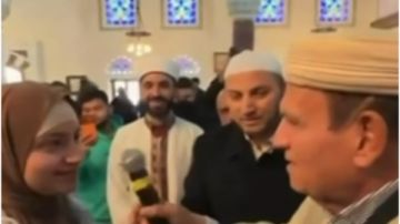 سيدة أجنبية تشهر إسلامها على يد الدكتور أحمد نعينع شاهد سيدة أجنبية تشهر إسلامها على يد الدكتور أحمد نعينع شاهد