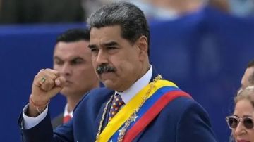 عاجل التفاصيل الكاملة لاختطاف أمريكا للرئيس الفنزويلي نيكولاس مادورو وزوجته