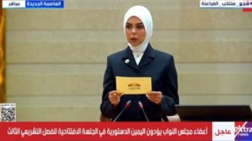 أصغر نائبة في البرلمان سچى عمرو هندي عن اعتلائها منصة المجلس: فخر بالمسؤولية.. وتعهد بخدمة الناس