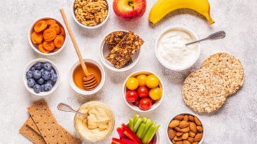 توقيت الوجبات الخفيفة وتأثيره على الصحة العامة.. دراسة توضح توقيت الوجبات الخفيفة وتأثيره على الصحة العامة.. دراسة توضح