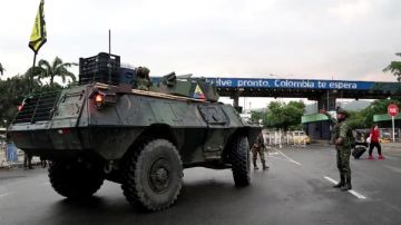 كولومبيا: واشنطن لم تخطرنا مسبقا بعمليتها في فنزويلا ونعزز وجودنا الحدودي كولومبيا: واشنطن لم تخطرنا مسبقا بعمليتها في فنزويلا ونعزز وجودنا الحدودي