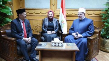 وكيل الأزهر: طلاب ماليزيا يحظون برعاية كريمة واهتمام خاص من الإمام الأكبر