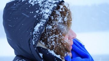 انخفاض حرارة الجسم.. الأسباب الخفية وطرق الوقاية انخفاض حرارة الجسم.. الأسباب الخفية وطرق الوقاية
