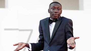 بمليار دولار.. أشهر تيك توكر في العالم يبيع صورة وجهه بمليار دولار.. أشهر تيك توكر في العالم يبيع صورة وجهه