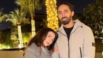 برساله غزل.. أحمد تيمور يحتفل بعيد ميلاد مى عز الدين