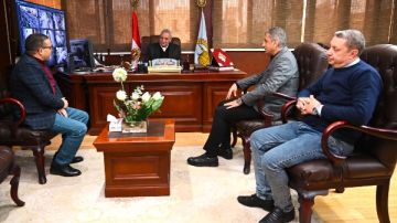 محافظ الغربية يناقش مع المصرية للاتصالات خطط الارتقاء بالخدمة وتسريع التدخل الفني محافظ الغربية يناقش مع المصرية للاتصالات خطط الارتقاء بالخدمة وتسريع التدخل الفني