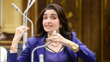 مزاولة مهنة الصيدلة.. إيرين سعيد: يجب مراجعة الأثر التشريعي للقوانين الطبية