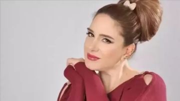 ميرنا وليد تكشف سر خجلها من إسعاد يونس رغم الجيرة