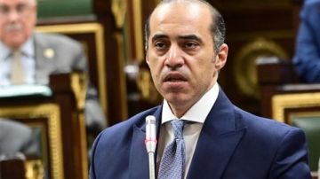 إيضاحات المستشار محمود فوزي بشأن مقدار الإعفاء الأكثر إفادة للجميع في قانون الضريبة العقارية إيضاحات المستشار محمود فوزي بشأن مقدار الإعفاء الأكثر إفادة للجميع في قانون الضريبة العقارية