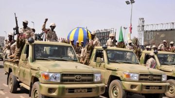 الجيش السوداني يصد هجمات بمسيرات على مدينة الأبيض ويتقدم ميدانيا في كردفان الجيش السوداني يصد هجمات بمسيرات على مدينة الأبيض ويتقدم ميدانيا في كردفان