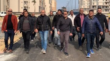 سحب الأعمال من الشركات المتقاعسة بمشروعات الإسكان بالعلمين وإسنادها لأخرى سحب الأعمال من الشركات المتقاعسة بمشروعات الإسكان بالعلمين وإسنادها لأخرى