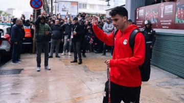 لقطات من اتجاه منتخب مصر إلى ملعب ابن بطوطة لخوض لقاء السنغال.. شاهد