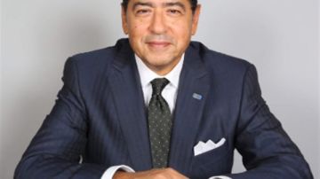 هشام عز العرب من دافوس: الفائدة مرشحة للتراجع.. وسعر الصرف عادل هشام عز العرب من دافوس: الفائدة مرشحة للتراجع.. وسعر الصرف عادل