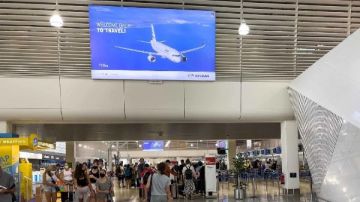 تعطل الاتصالات يربك حركة الطيران باليونان والقاهرة تنقذ الموقف.. ومسؤول بأثينا: معداتنا قديمة للغاية