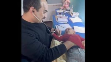 من كشف طبي إلى تريند عربي أول تعليق من طبيب الأطفال صاحب فيديو الرضيع : ما خرج من القلب وصل إلى الملايين