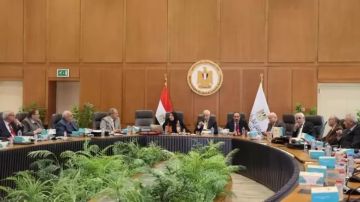 التعليم العالي: اجتماع لجنة قطاع الدراسات الهندسية بعمداء المعاهد العالية الخاصة الهندسية التعليم العالي: اجتماع لجنة قطاع الدراسات الهندسية بعمداء المعاهد العالية الخاصة الهندسية