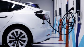 تعرف على المبيعات العالمية للسيارات الكهربائية في 2025