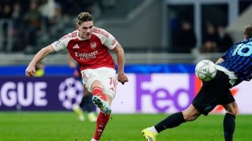 أرسنال يفوز على إنتر بثلاثية في قمة دوري الأبطال ويواصل تصدره لمرحلة الدوري