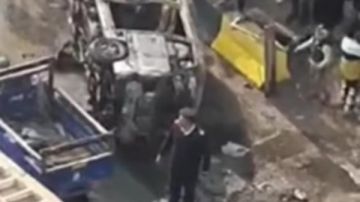 احتراق سيارة قرب من مزلقان رزواليوسف بقليوب صور احتراق سيارة قرب من مزلقان رزواليوسف بقليوب صور