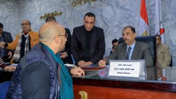 محافظ سوهاج يعقد اللقاء الجماهيري الأسبوعي لتلبية احتياجات وطلبات المواطنين محافظ سوهاج يعقد اللقاء الجماهيري الأسبوعي لتلبية احتياجات وطلبات المواطنين