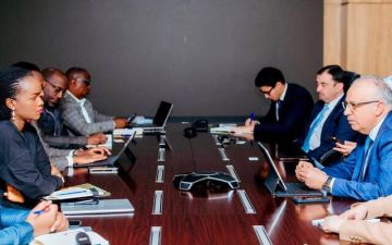 وزير الري يبحث مع نظيرته الرواندية تعزيز التعاون في الموارد المائية